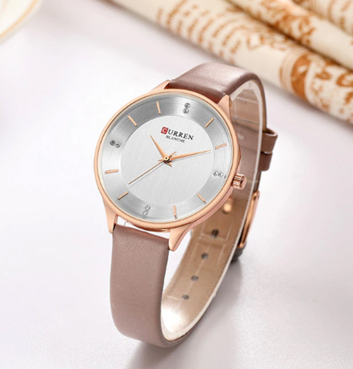 CURREN Original Brand Slim Leather Strap Wrist Watches For Women With Brand (Box & Bag)-9041